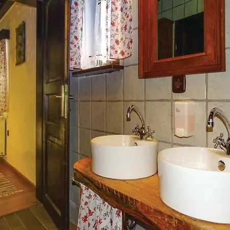아파트 Lovenjakova Kmetija - Apartma